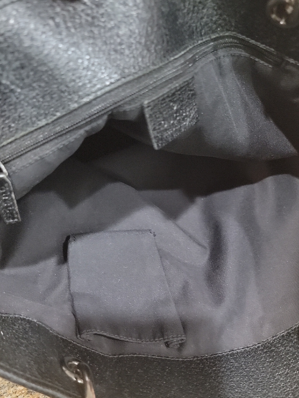 🌵Gucci Black GG Monogram Tote with Silver Hardware - Picture 13 of 15